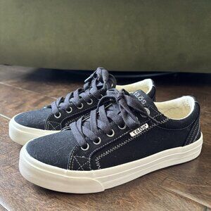 Taos Plim Soul Sneakers Black Canvas 6.5